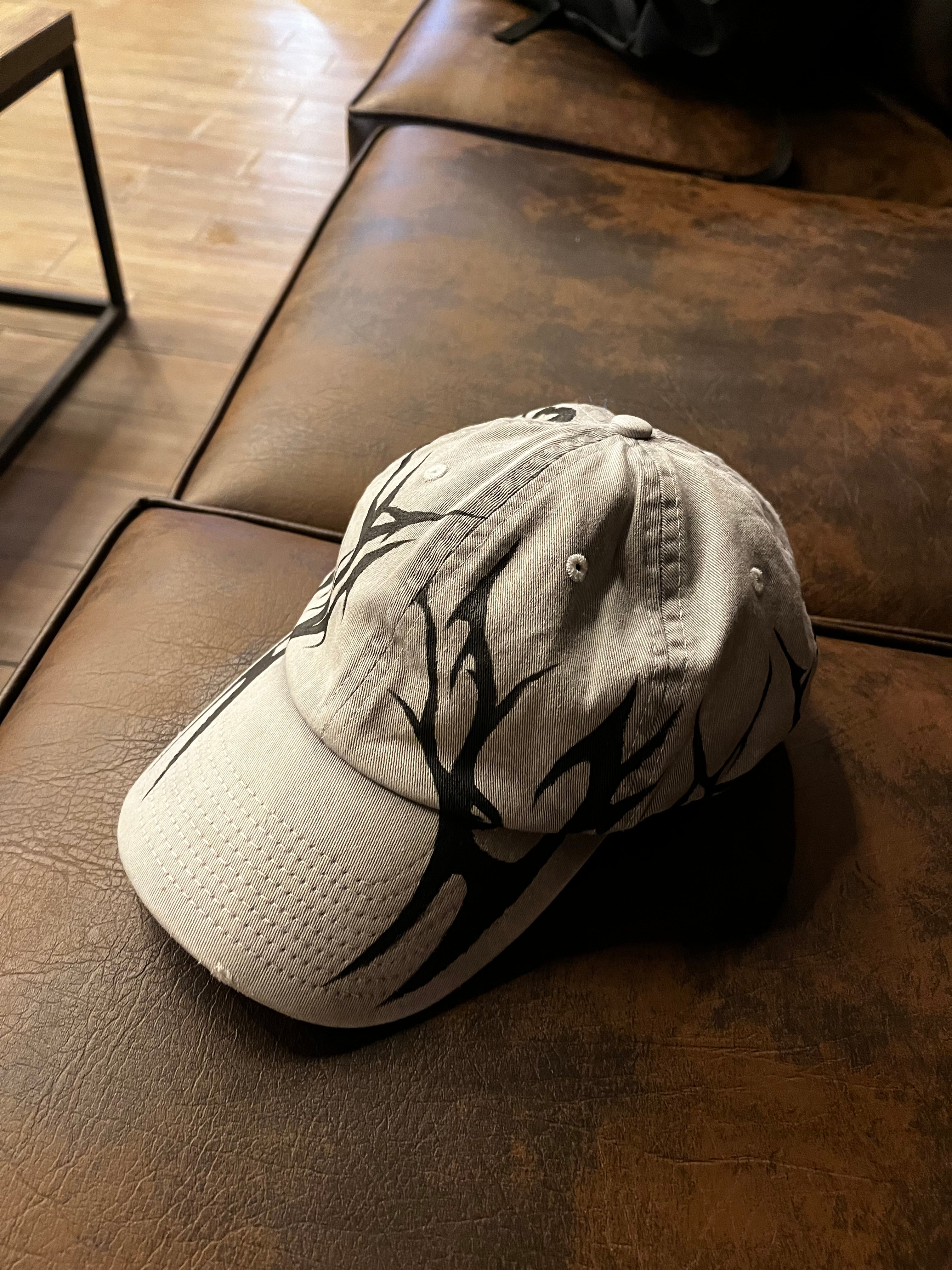 Bx1 off white cap